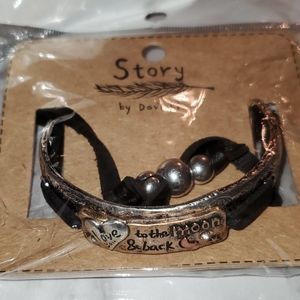 Story by Davinci Love U to the Moon & Back Bracele